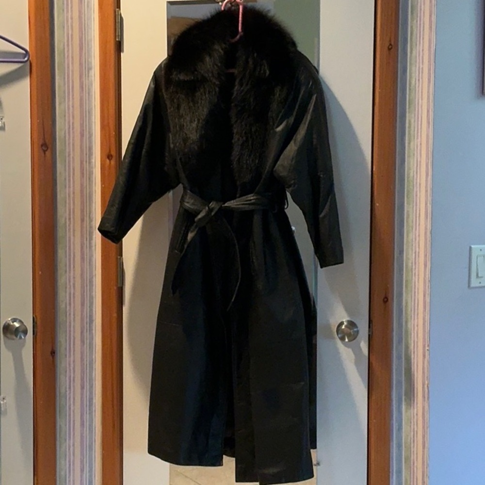 BLACK LEATHER LONG TRENCH COAT